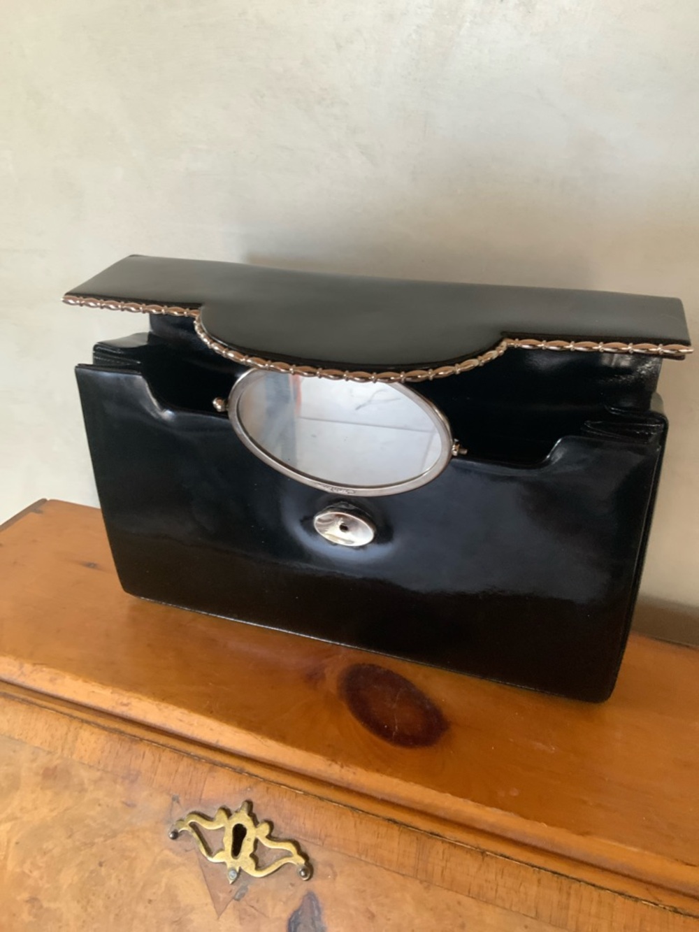 Cesare Piccini x Charles Jourdan Vintage Patent Shoulder Bag - Picture 14 of 16
